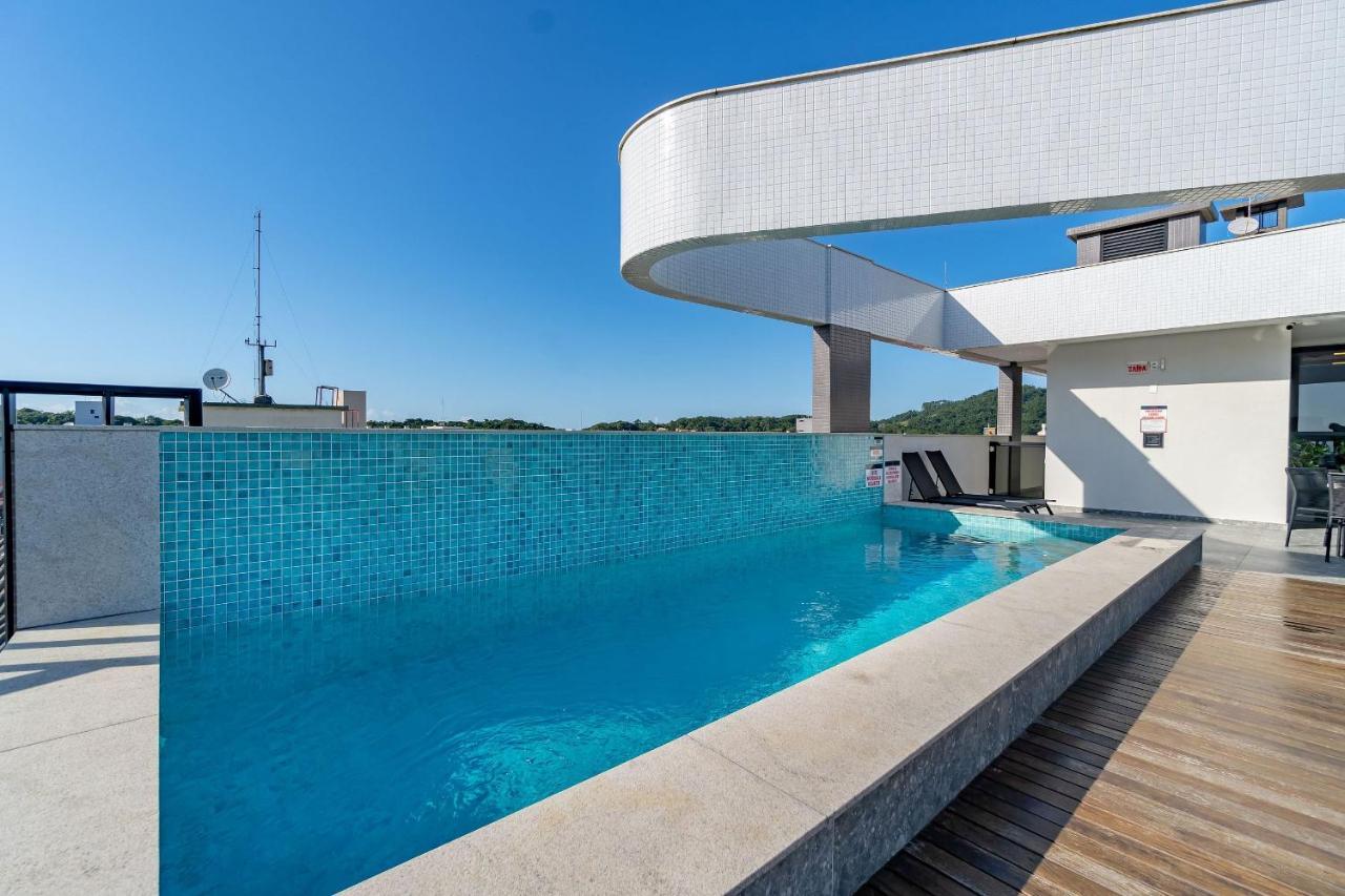 Aion Suites 204 - Compacto E Luxuoso Loft - Rooftop Com Piscina E Academia - A Poucos Passos Da Praia Bombinhas Bagian luar foto