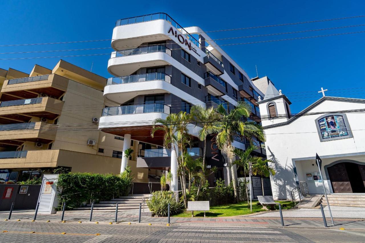 Aion Suites 204 - Compacto E Luxuoso Loft - Rooftop Com Piscina E Academia - A Poucos Passos Da Praia Bombinhas Bagian luar foto